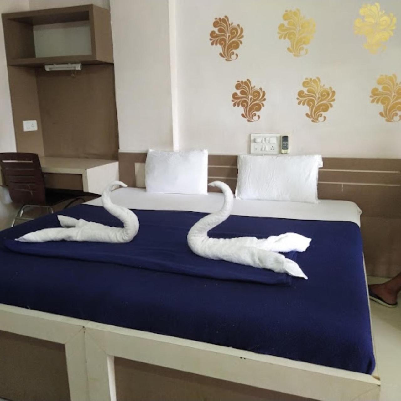 Hotel Divya Jyot Residency Bhuj Exterior foto