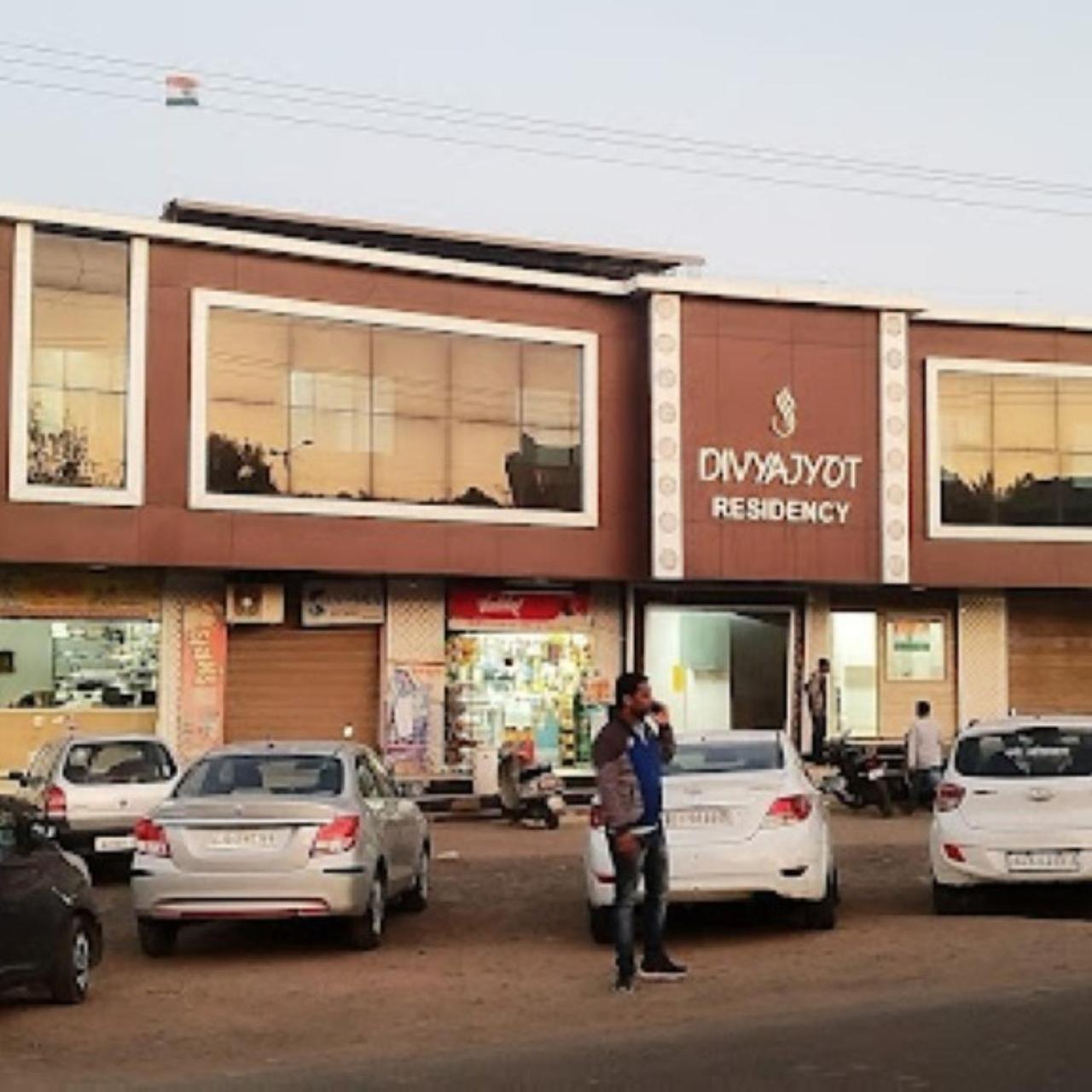 Hotel Divya Jyot Residency Bhuj Exterior foto